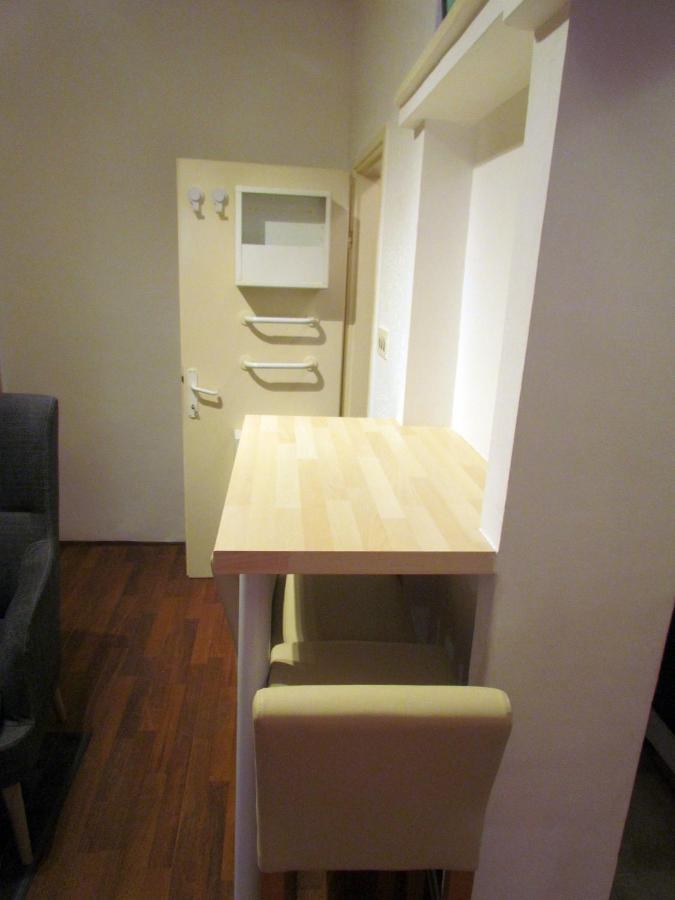 Center Studio Apartment Pula Exteriör bild